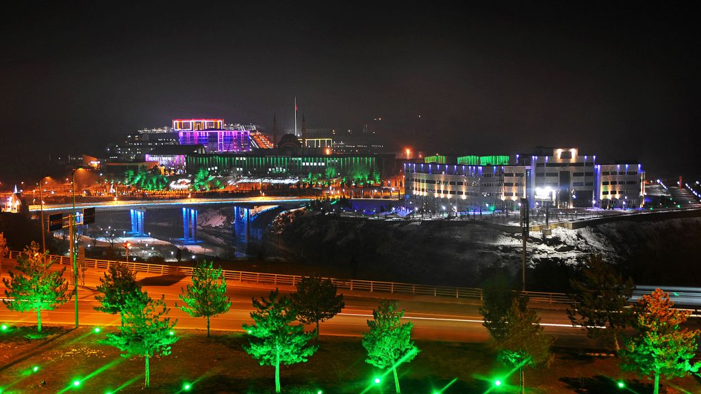 Karabük Üniversitesi LED Aydınlatma Uygulaması