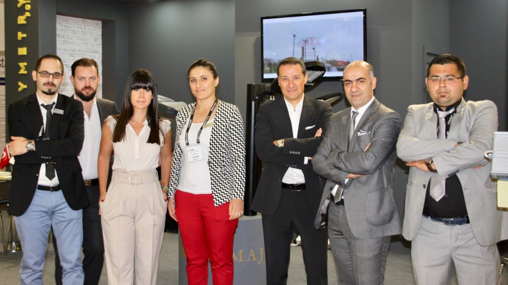 Grup İmaj Aydınlatma IstanbulLight Standı