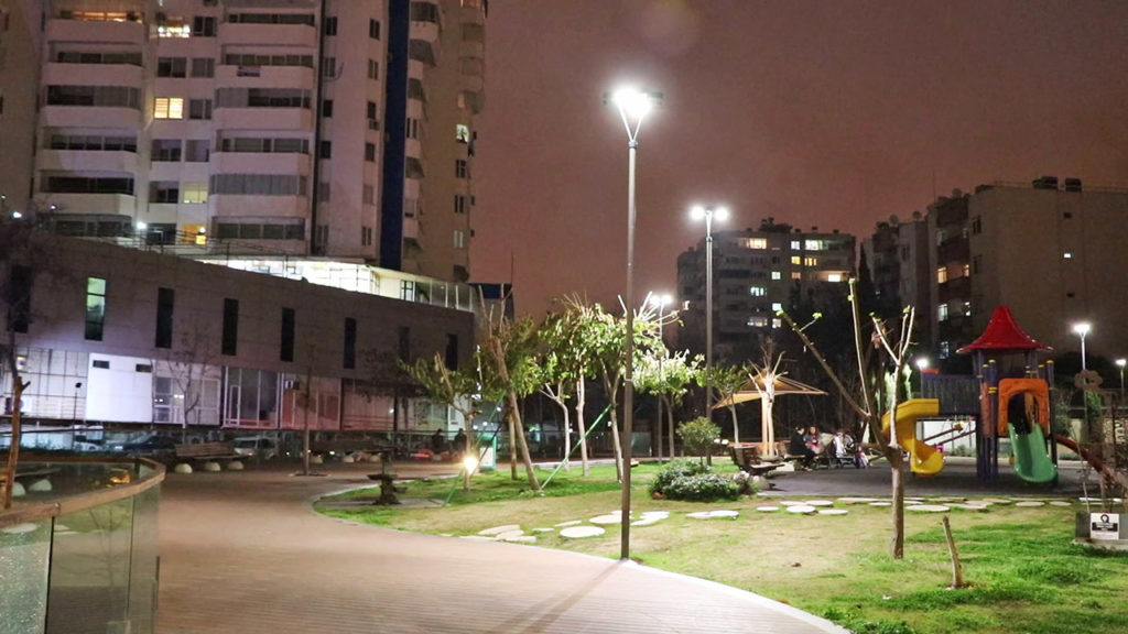 Parklarda Akıllı Aydınlatma Sistemi