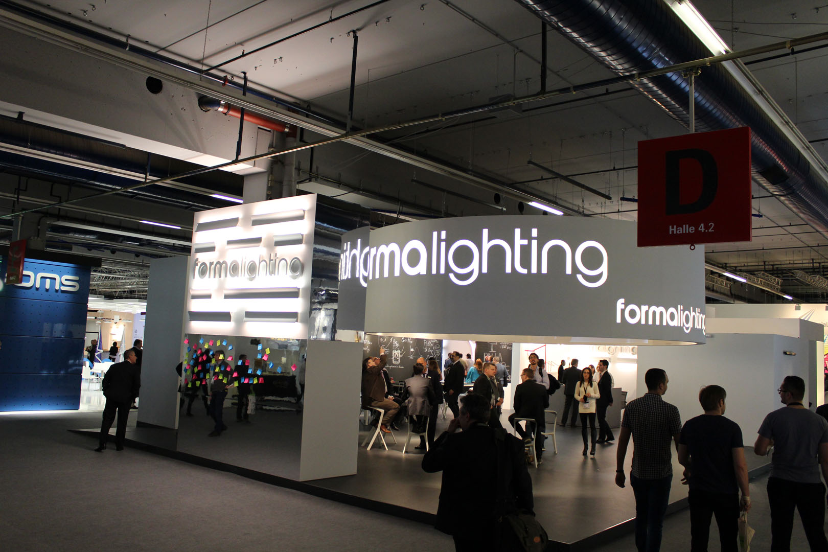 Light-Building-Messe-Frankfurt-2016-Forma-Lighting
